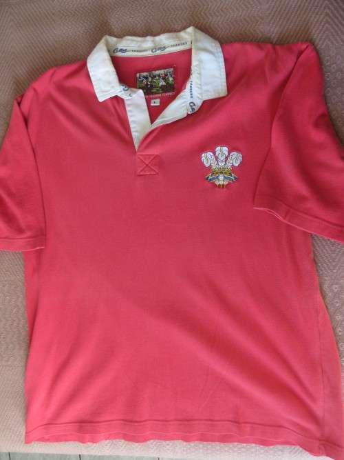 WALES SUPPORTERS RUGBY JERSEY