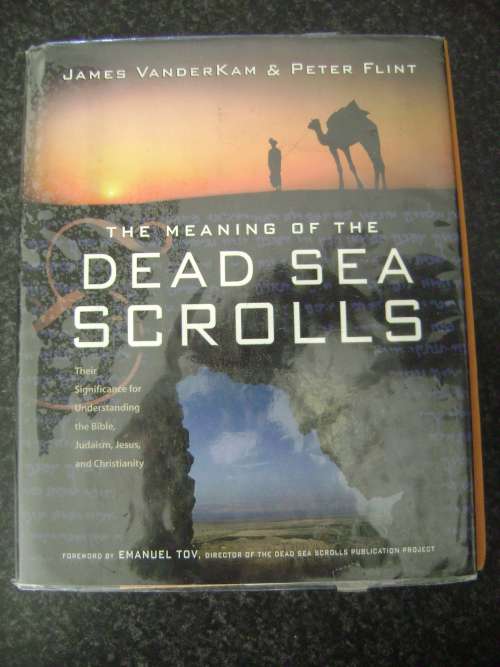 THE DEAD SEA SCROLLS - BY JAMES VANDERKAM AND PETER FLINT