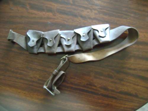 OLD WORLD WAR TWO AMUNITION BELT. - STAMPED 1942