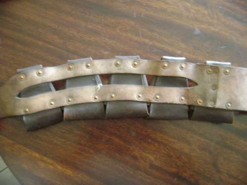 OLD WORLD WAR TWO AMUNITION BELT. - STAMPED 1942
