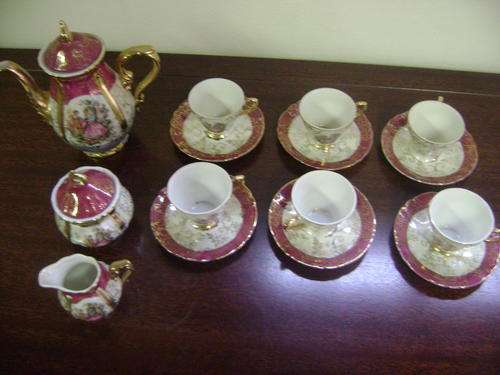 THIS BEAUTIFULL  ORIENTAL MINITURE COFFEE SET IN VERY GOOD CONDITION - MADE IN JAPAN