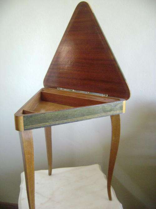 OLD BEAUTIFULL SEWING TABLE IN VERY GOOD CONDITION