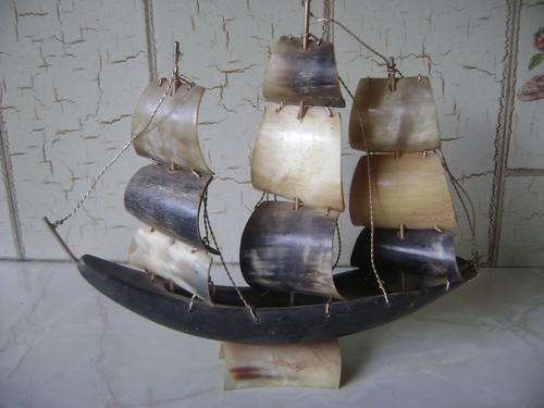 OLD BOAT MADE OF ANIMAL HORN IN VERY GOOD CONDITION