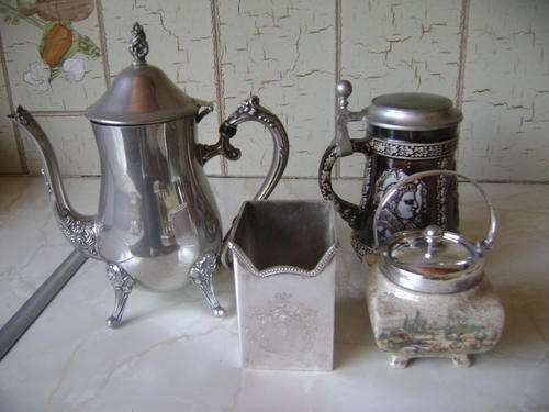 JOB LOT ITEMS = SUGAR POT, SILVER PLATED KETTLE, BEER MUG AND PEN HOLDER