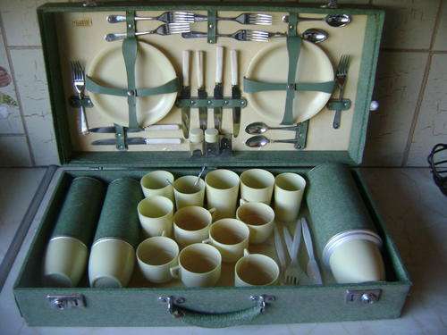 VINTAGE PICK NICK CASE - SIRRAM MADE IN ENGLAND SINCE 1895