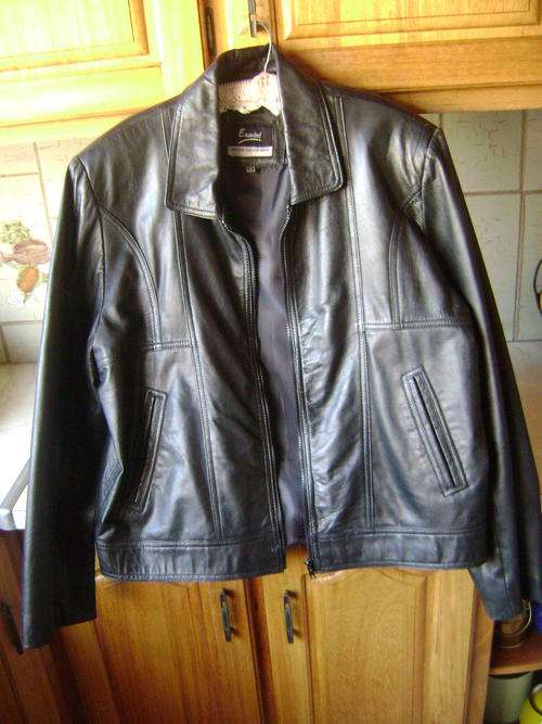 ENAVINI GENUINE LEATHER JACKET LIKE NEW - SIZE XL
