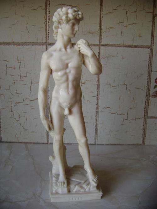 RESIN STATUE DAVID IN VERY GOOD CONDITION