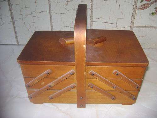 OLDFOLD OUT SEWING BASKET -  SEE PICTURES FOR MORE INFORMATION