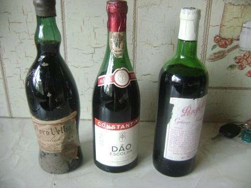 JOB LOT RED WINE  SOLD AS ONE LOT - SOLD AS COLLECTABLE WINE ONLY