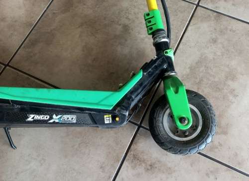 ZINGO X200     BATTERY OPERATED SCOOTER