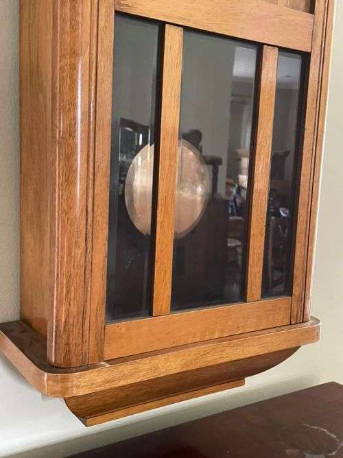 CYIANO WALL HANGING CLOCK WITH KEY MECHANISM