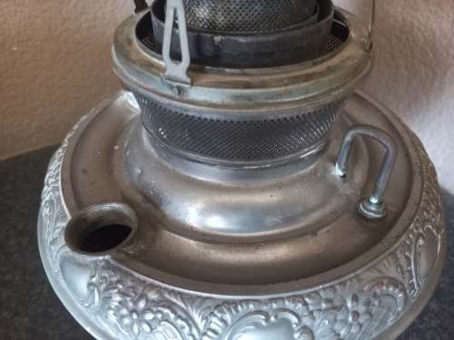 VINTAGE MILLER PARAFFIN LAMP MADE IN TGHE U.S.A.