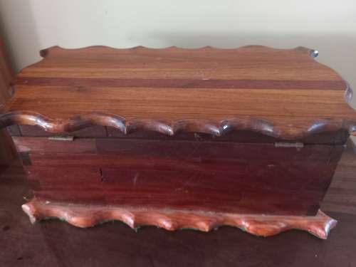 OLD JEWELERY BOX MADE OF SIOLID WOOD