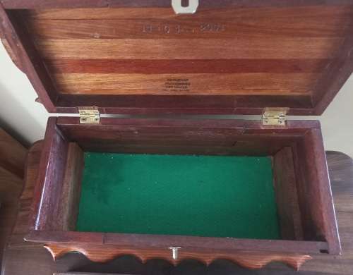 OLD JEWELERY BOX MADE OF SIOLID WOOD