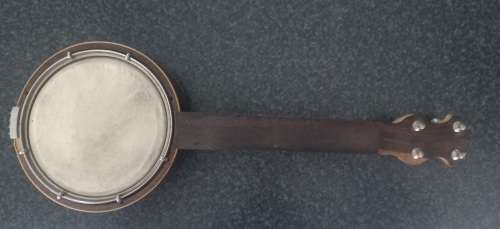 VINTAGE UKULELE BANJO