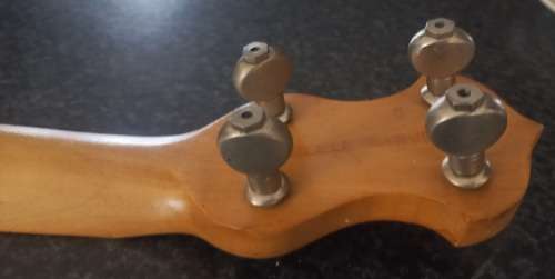 VINTAGE UKULELE BANJO