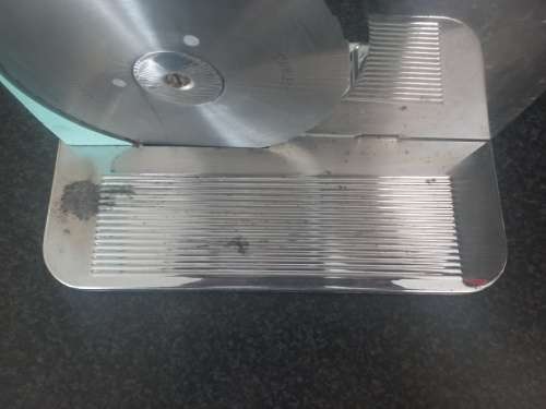 PINEWARE BREAD AND MEAT SLICER
