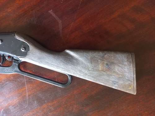 DAISY RIFEL IN VERY GOOD CONDITION