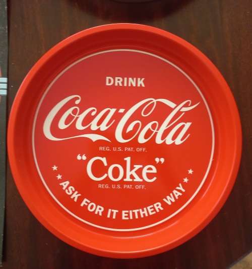 3x COCA COLA TRAYS AND SIGN - MADE IN USA 1990
