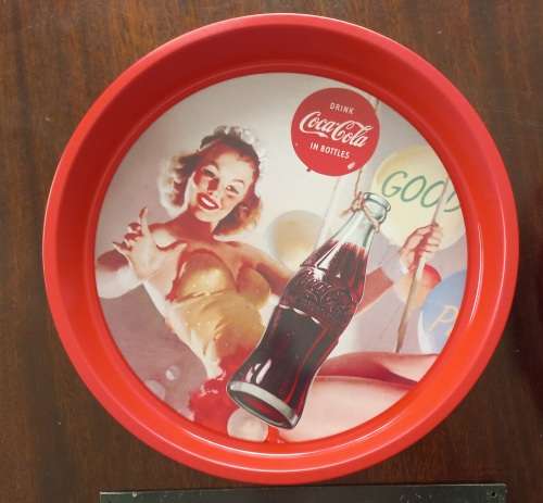 3x COCA COLA TRAYS AND SIGN - MADE IN USA 1990