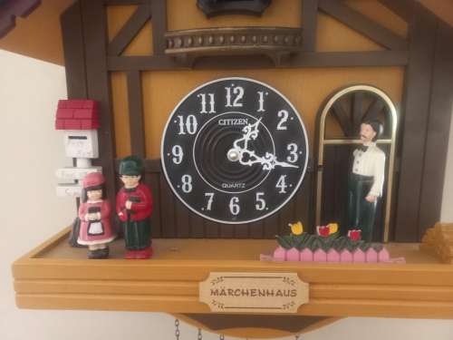 CITIZEN QUARTZ MARCHENHAUS WALL HANGING CLOCK