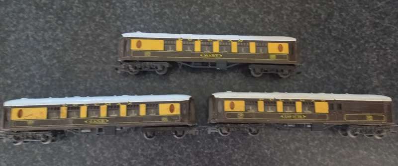 HORNBY TRAIN SET - MADE IN ENGLAND