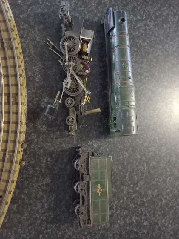 HIORNBY TRAIN SET - MADE BY MECANO ENGLAND