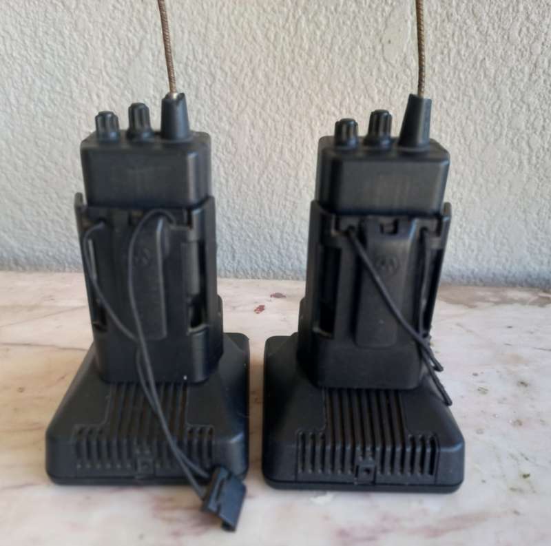 MOTOROLA 2 WAY RADIOS P110 - MODEL HTN9804A