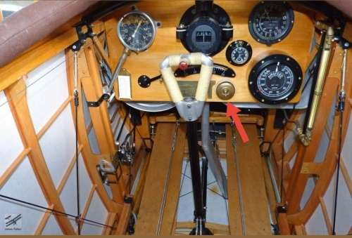 WW1 British Aircraft (Sopwith Camel) single pole magneto switch - see full description