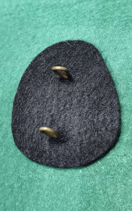 RARE!!!! WW2 RAAC - Rhodesian Air Askari Corps Cap/hat badge badge #2 - Rhodesian made