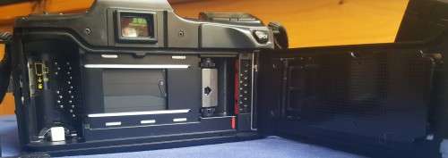 Minolta Dynax 7000i SLR