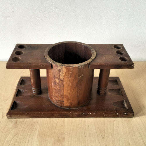 Vintage Wooden Six Pipe Stand (300mm x 150mm x 150mm)