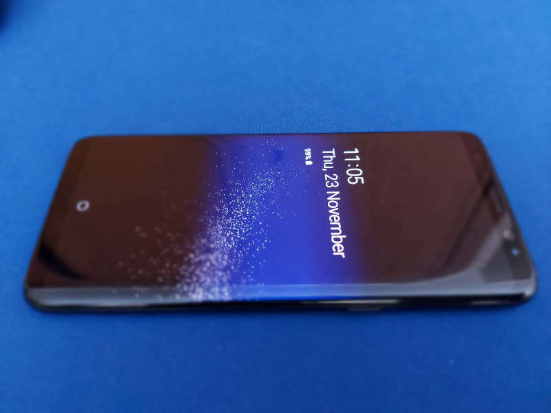 Samsung Galaxy S8 G950F - 64GB - 4GB RAM - PHONE, BODY PROTECTOR & CABLE ONLY