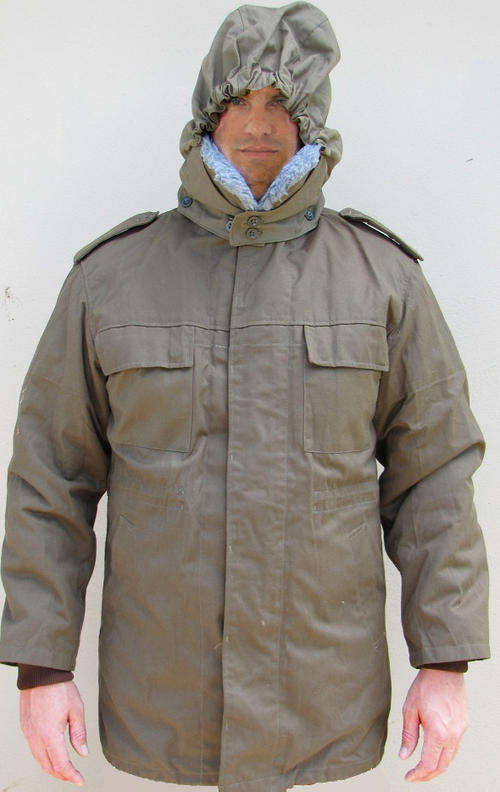 Adventure, Rain Proof, Khaki, Tough, Very Very warm and comfortable Jacket, Size 34\36