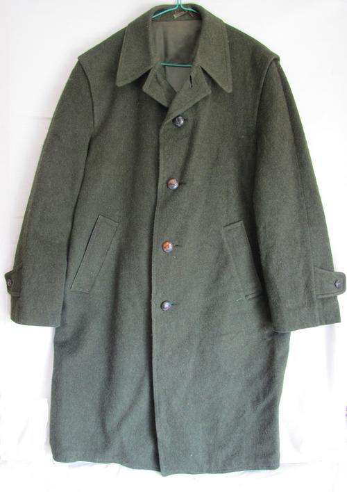 Mens Olive Green Wool 1/2 Jacket, warm, lined and comfortable, Size 36