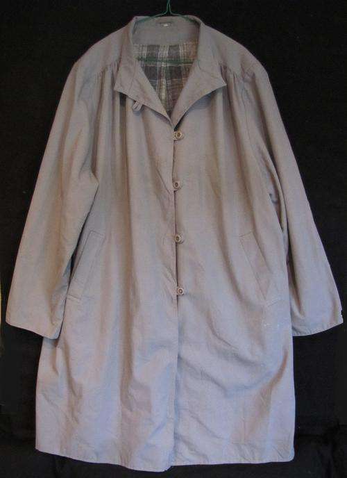 Ladies Pale Blue 3/4 Winter Coat, Warm Linning, Water Resistant and Comfortable, Size 48