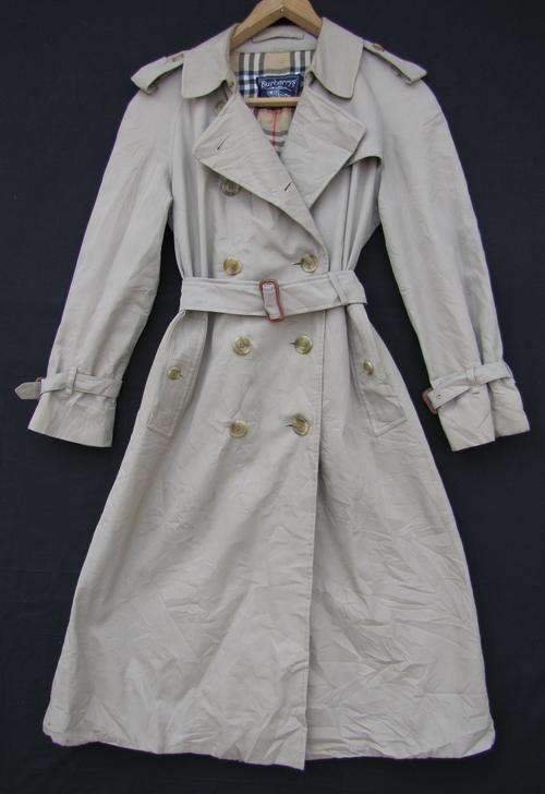 Ladies Winter Biege 3/4 Coat, Lined, Warm, Water Resistant and Comfortable, Size 36