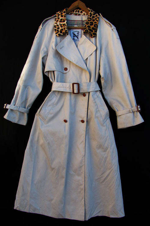 Stunning Ladies Winter Padded 3/4 Coat, Lined, Warm, Water Resistant and Comfortable, Size 40