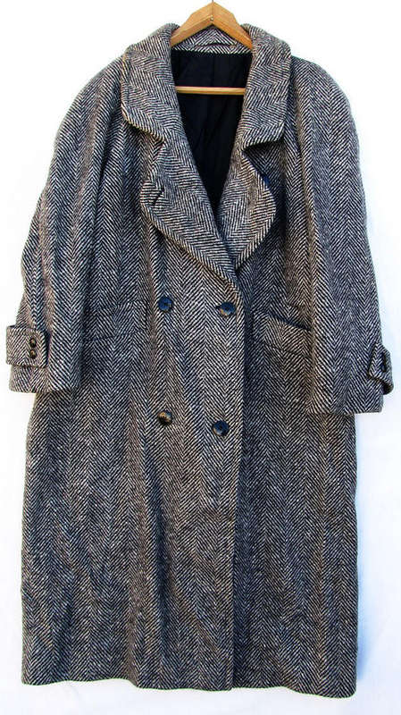 Ladies Tweed Wool Winter Full Coat, Very Warm, Lined and Comfortable, Size 40