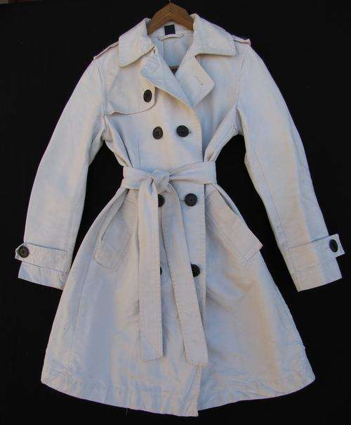 Ladies Beautiful Winter Cream 1/2 Coat, Very Warm, Water Resistant and Comfortable, Size 34