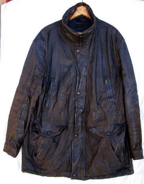 Ladies Casual Black Leather Jacket, Warm and Comfortable, Size 40