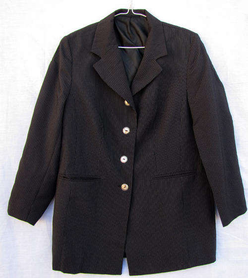 Ladies Stunning Black Jacket, Comfortable, SA Size 40