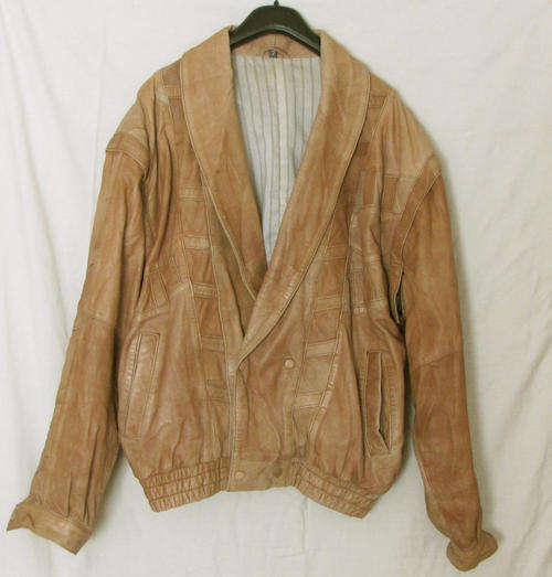 Ladies Stunning Light Brown/Caramel Leather Jacket, Comfortable, Size 38/40