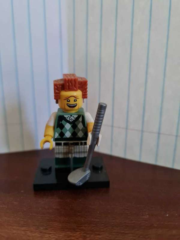 LEGO Collectible Minifigures > The LEGO Movie II Gone Golfin` President Business (2019)
