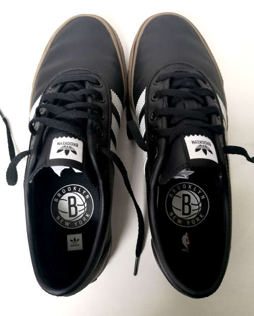Adidas NBA Edition "Brooklyn Nets" ADI-EASE - SIZE 9