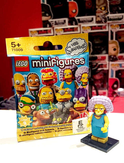 NEW RELEASE!! LEGO Simpsons SERIES 2 Minifigures - Selma