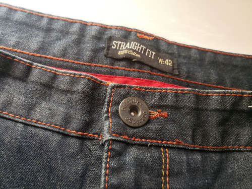 Oakridge Men`s Constructed Straight Fit Jeans - SIZE 42