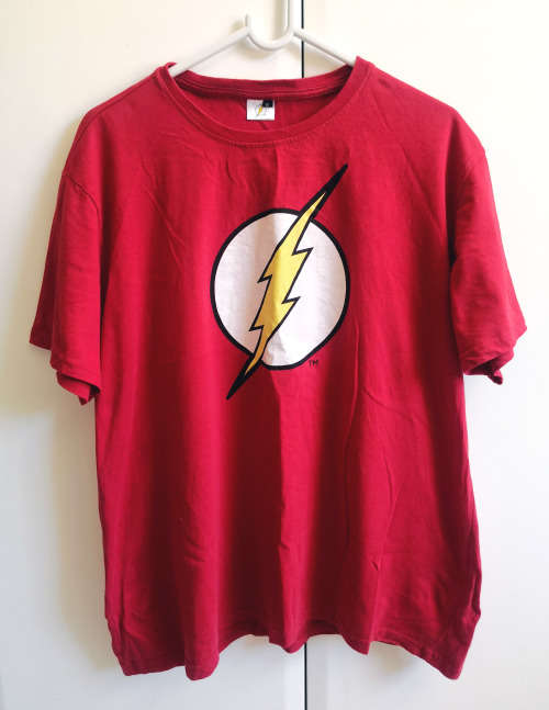 DC Comics `The Flash` Graphic T-Shirt - Men`s XL