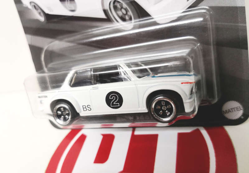 2024 Hot Wheels Silver Series `Vintage Racing Club` BMW 2002