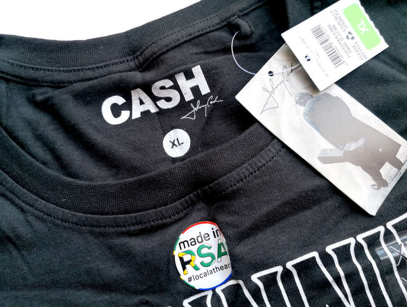 BRAND NEW Men`s JOHNNY CASH Licensed T-Shirt - XL